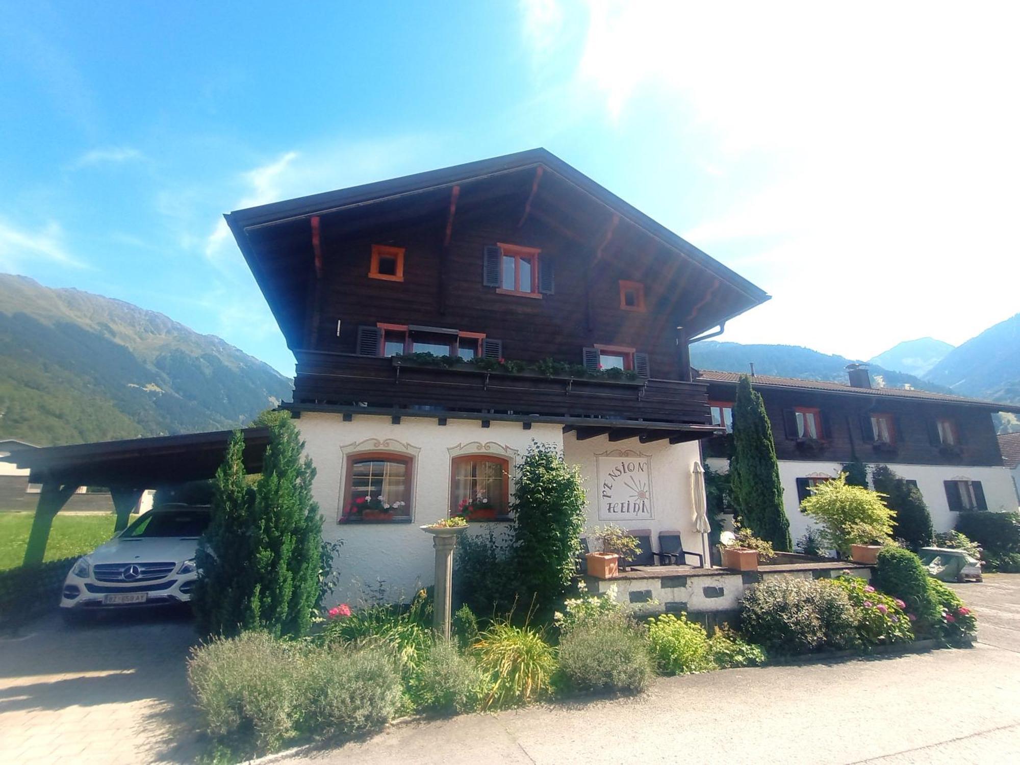 Alpenfeder Landhaus Heidi 施伦斯 外观 照片